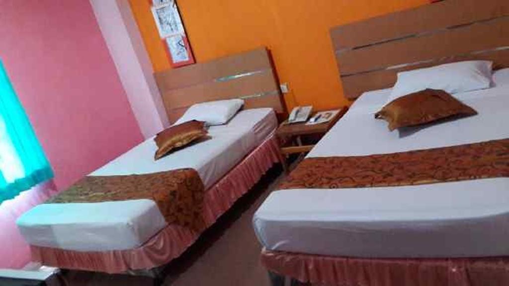 The Waigo Hotel Sorong Habitación foto